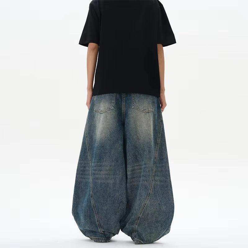 Elevate Your Street Style with Our Vintage-Inspired Oversized Wide Leg Denim Jeans for Men - Perfect for Spring and Autumn!